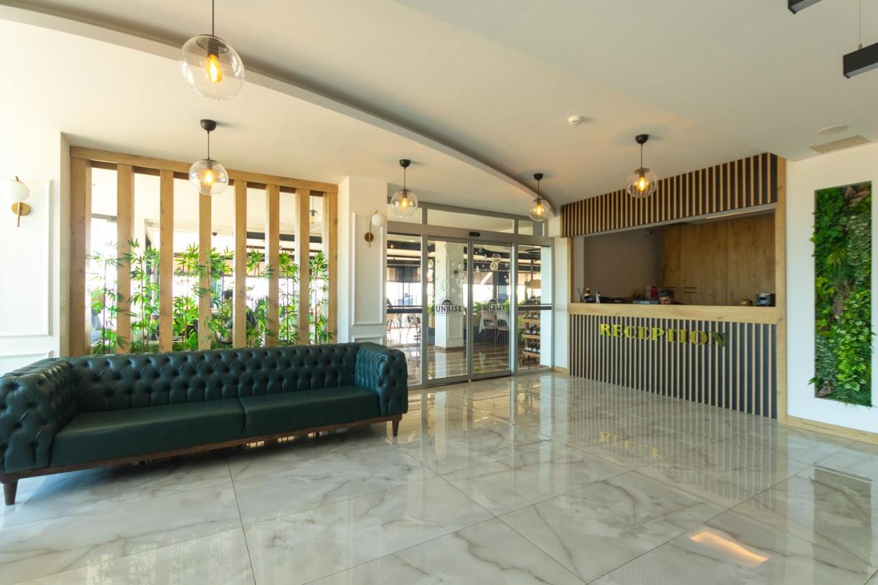 Sunrise Hotel ซิน็อป ภายนอก รูปภาพ